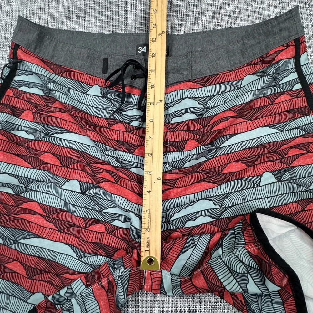 Hurley Mens Phantom Board Shorts 34 Red Blue Wave Print Stretch Swim Trunks